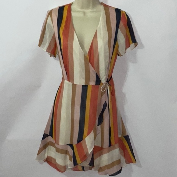 All in Favor Dresses & Skirts - All in Favor Wrap Dress, Size XS